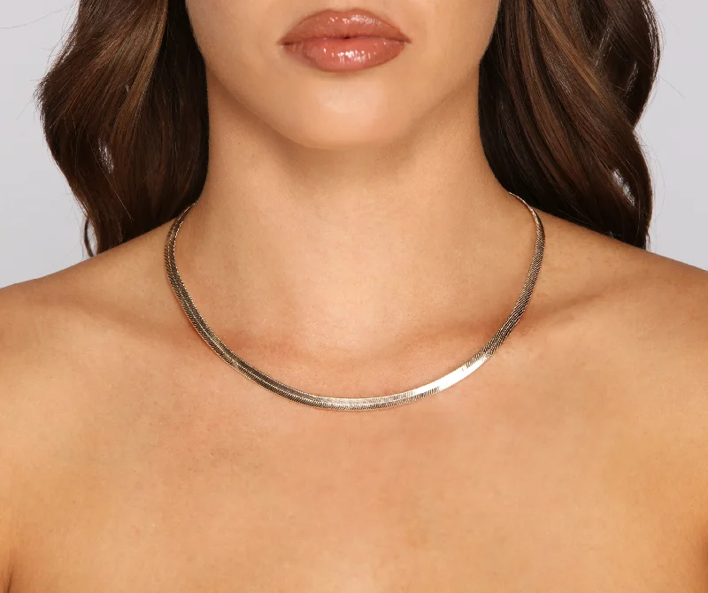 Personalized necklaces and pendants with coordinates for a meaningful location-based gift-Sleek Snake Chain Choker Necklace