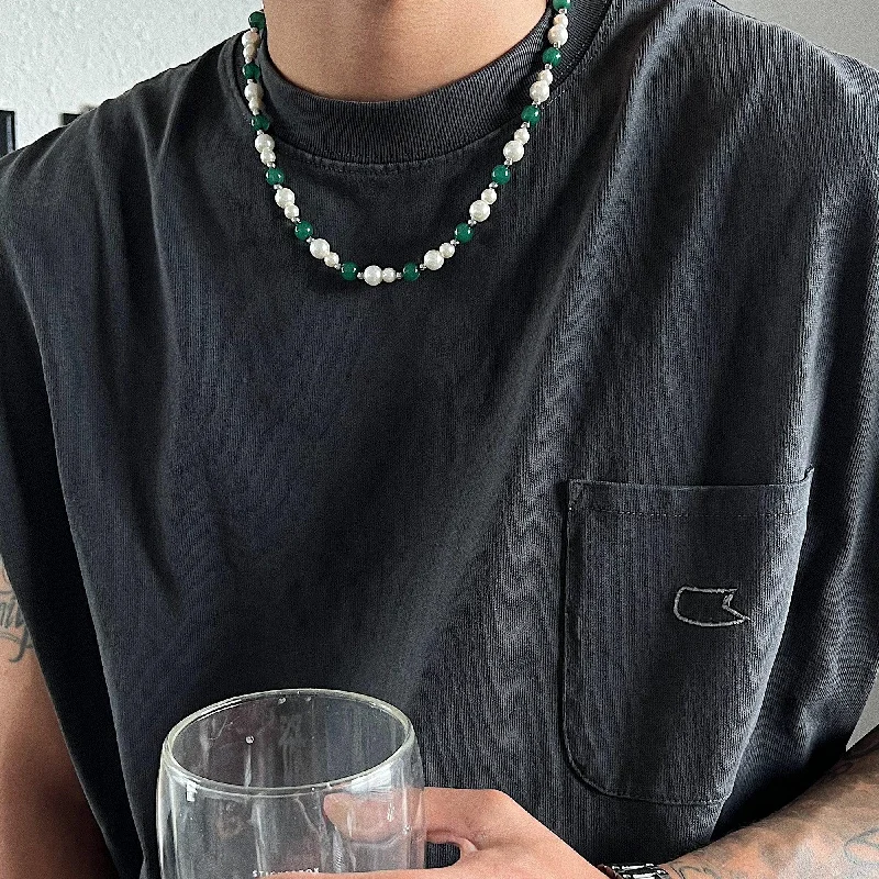 Necklaces and pendants with pearls for a classic and sophisticated touch-Stitching Green Beaded Necklace