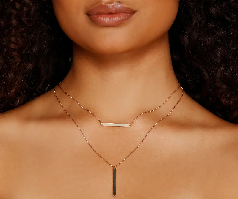 Best necklaces and pendants with cross pendants for a spiritual, meaningful symbol-Understated Elegance Bar Pendant Layered Necklace